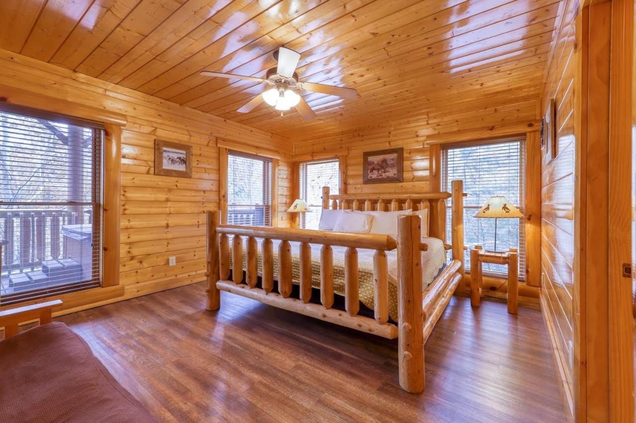 Black Bear Ridge Resort: Valhalla Manor By Dc Сивиървил Екстериор снимка